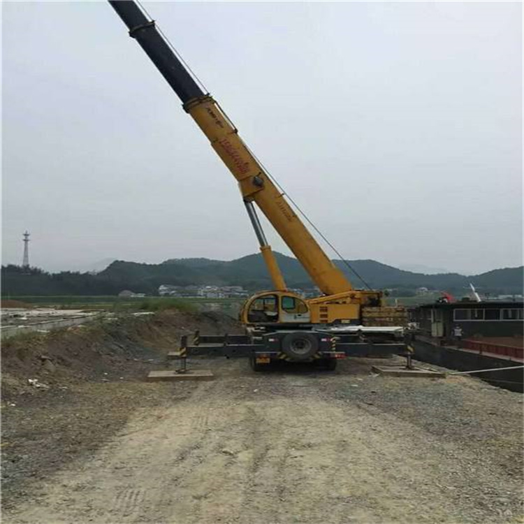 平邑重型吊车租赁费用