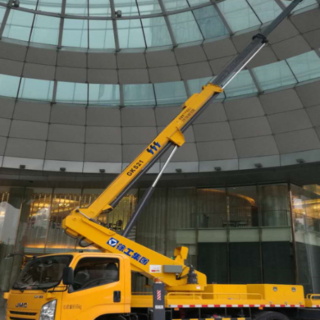 平邑附近高空作业车租赁｜安全设备租赁｜高空安装|工程定制化方案｜亿立达设备租赁